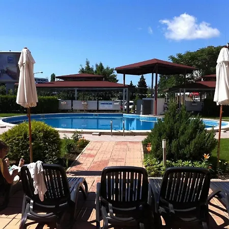 Reina Flores Park Apartamento Sunny Beach