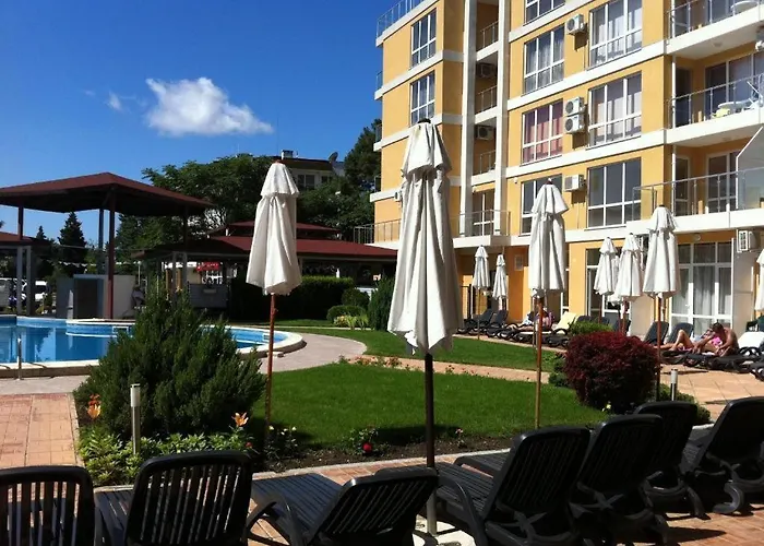 Apartment Reina Flores Park