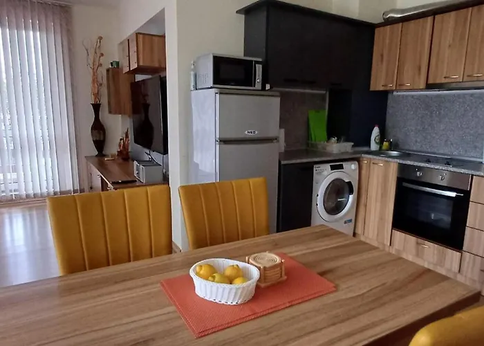 Apartment Reina Flores Park *